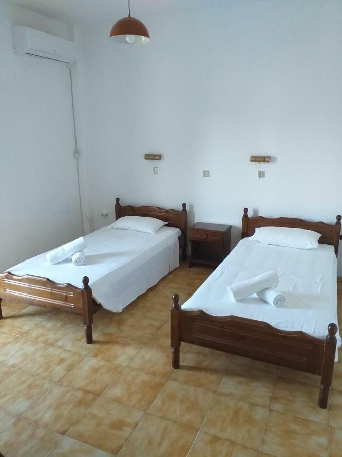 Sam΄S Rooms Agios Georgios  Bagian luar foto